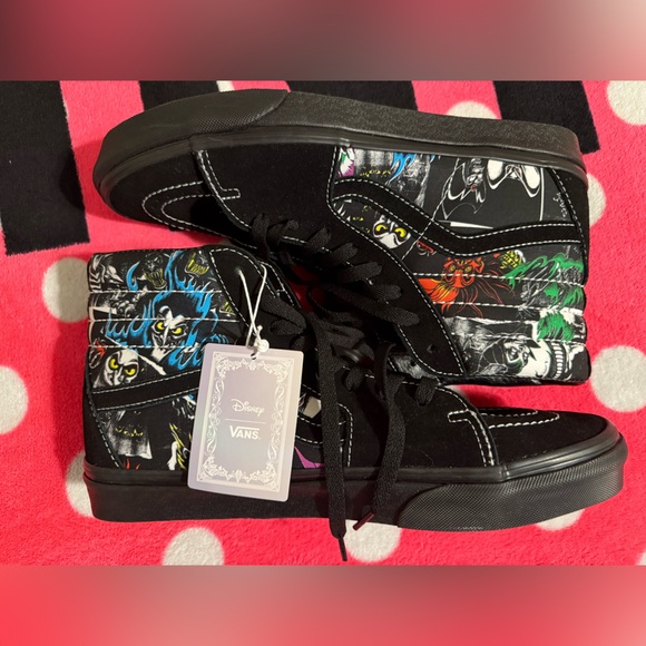 Disney x Sk8-Hi 'Villains' Vans Hi Top - Picture 1 of 5